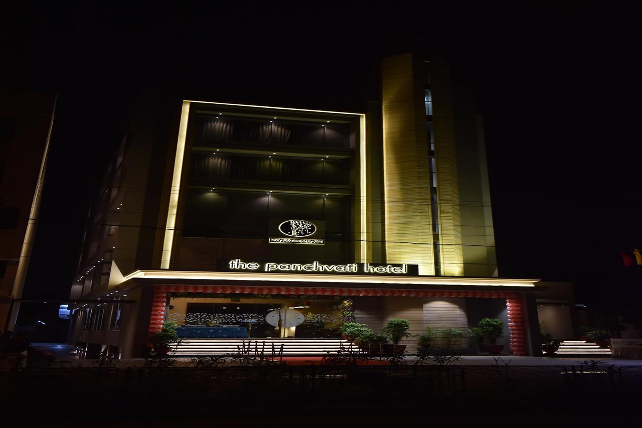 The Panchvati Hotel Rajkot Ngoại thất bức ảnh