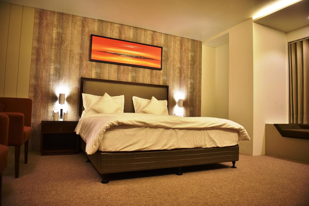 The Panchvati Hotel Rajkot Ngoại thất bức ảnh