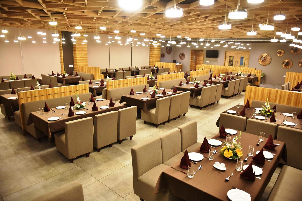 The Panchvati Hotel Rajkot Ngoại thất bức ảnh